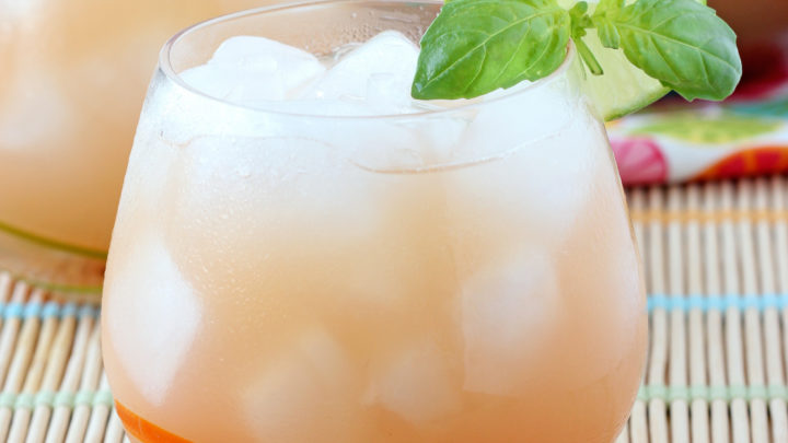 Grapefruit Basil Cocktail